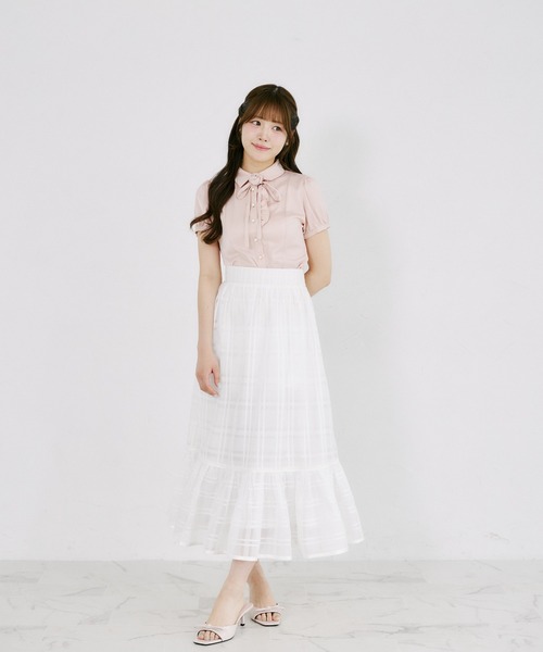 Suyunn(スユン)の「ローズリボン付きサテンブラウス(シャツ/ブラウス・レディース・ホワイト/ピンク・M)」の14枚目の写真