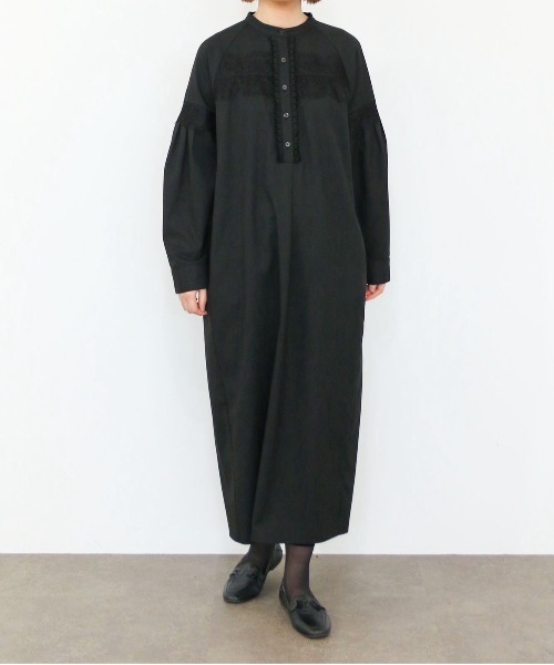 Marilyn Moon(マリリンムーン)の「heather eyelash lace dress(ワンピース・レディース・ホワイト/ネイビー/チャコールグレー・FREE)」の6枚目の写真