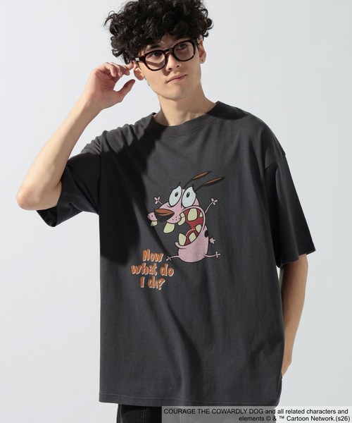 niko and...(ニコアンド)の「【Courage the Cowardly Dog(おくびょうなカーレッジくん)】グラフィックT(Tシャツ/カットソー・メンズ・チャコール/ホワイト・MEDIUM/LARGE)」の2枚目の写真