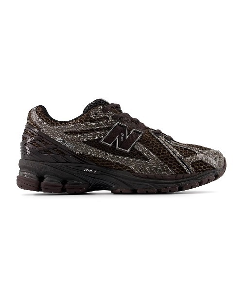 NEW BALANCE（ニューバランス）の「New Balance 1906R（ニューバランス 1906R）（スニーカー・メンズ・ブラウン系・27.5cm/28cm/28.5cm/29cm/27cm/26.5cm/26cm/25.5cm/30cm/24.5cm/25cm/23cm/23.5cm/24cm）」の2枚目の写真