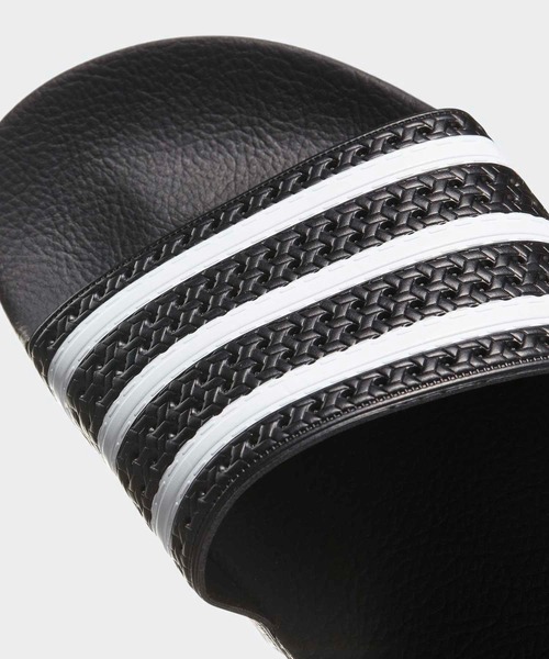adidas（アディダス）の「オリジナルス アディレッタ ［ADILETTE］ アディダスオリジナルス（サンダル・メンズ・ブラック・28.5cm/29.5cm/30.5cm/22.5cm/23.5cm/24.5cm/25.5cm/26.5cm/27.5cm）」の8枚目の写真