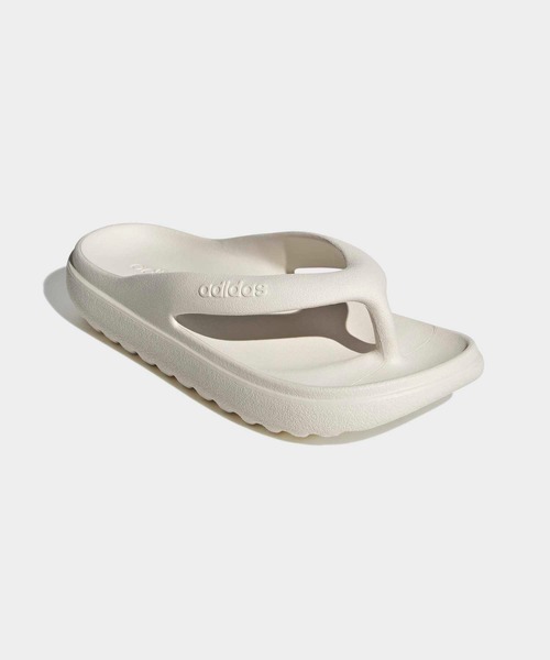 adidas(アディダス)の「アディレッタ Lumia サンダル / Adilette Lumia Slides / アディダス adidas(サンダル・メンズ・ホワイト・27.5cm/26.5cm/25.5cm/24.5cm/28.5cm/23.5cm/22.5cm)」の4枚目の写真