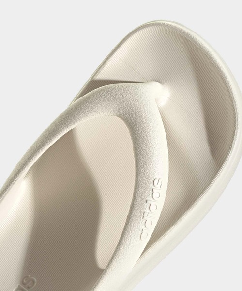 adidas(アディダス)の「アディレッタ Lumia サンダル / Adilette Lumia Slides / アディダス adidas(サンダル・メンズ・ホワイト・27.5cm/26.5cm/25.5cm/24.5cm/28.5cm/23.5cm/22.5cm)」の7枚目の写真