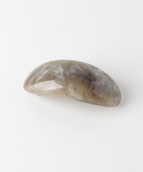 SMELLY(スメリー)の「SMELLY so’ textured stone barrette(バレッタ/ヘアクリップ・レディース・カーキ/ベージュ・-)」の4枚目の写真