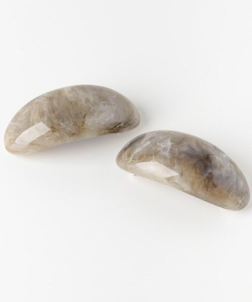 SMELLY(スメリー)の「SMELLY so’ textured stone barrette(バレッタ/ヘアクリップ・レディース・カーキ/ベージュ・-)」の6枚目の写真