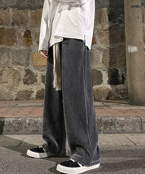 Ressaca(レサーカ)の「裏起毛コーデュロイイージーパンツ(その他パンツ・メンズ・チャコール/ブラック/オフホワイト・M/XL/L)」の1枚目の写真