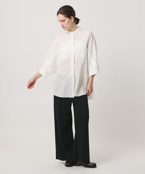Pheeta（フィータ）の「＜Pheeta＞Trinity ノーカラー シャツ / 016C-64（シャツ/ブラウス・レディース・ホワイト/ライトピンク/ブラウン系・FREE）」の5枚目の写真