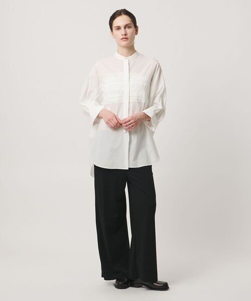 Pheeta（フィータ）の「＜Pheeta＞Trinity ノーカラー シャツ / 016C-64（シャツ/ブラウス・レディース・ホワイト/ライトピンク/ブラウン系・FREE）」の6枚目の写真