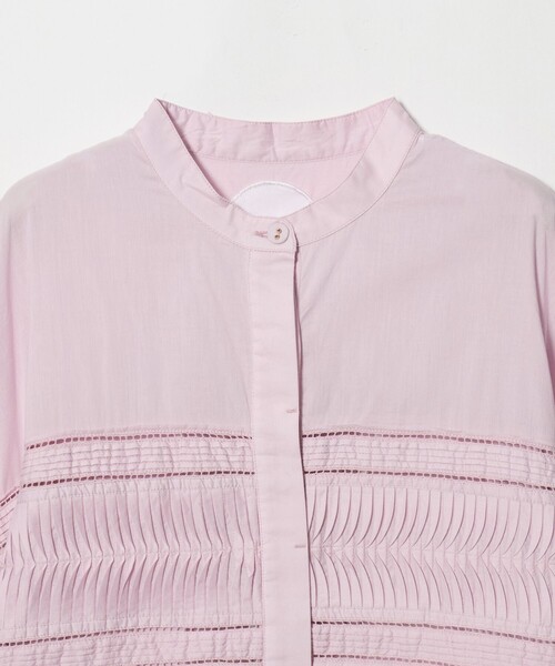 Pheeta（フィータ）の「＜Pheeta＞Trinity ノーカラー シャツ / 016C-64（シャツ/ブラウス・レディース・ホワイト/ライトピンク/ブラウン系・FREE）」の17枚目の写真