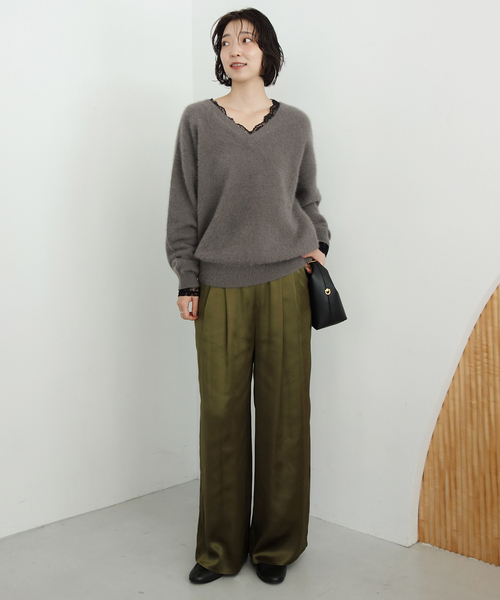 SLOBE IENA(スローブイエナ)の「《シリーズあり/》フォックスアルパカ 2wayプルオーバー(ニット/セーター・レディース・ブラック/サックスブルー/グレー/レッド・FREE)」の7枚目の写真