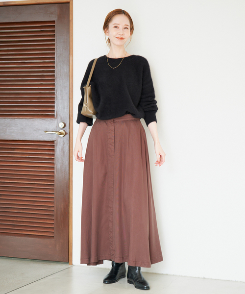 SLOBE IENA(スローブイエナ)の「《シリーズあり/》フォックスアルパカ 2wayプルオーバー(ニット/セーター・レディース・ブラック/サックスブルー/グレー/レッド・FREE)」の20枚目の写真