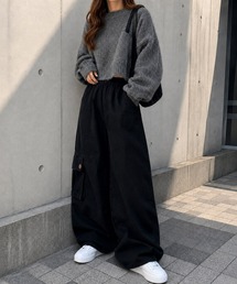 GRESHEL（グレッシェル）の「裾ドロスト付き ワイドカーゴパンツ（スウェットパンツ）」