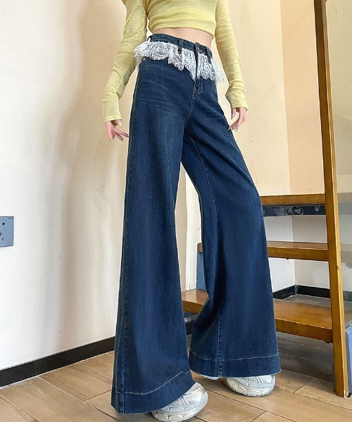 &soiree(アンドソワレ)の「ウエストレース付きデザインセミフレアデニムパンツ(デニムパンツ・レディース・ブルー/インディゴブルー・SMALL/MEDIUM/LARGE/X-LARGE/X-SMALL)」の4枚目の写真