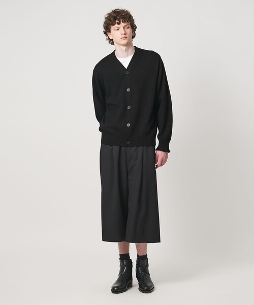 LOEFF(ロエフ)の「<LOEFF>9ゲージ フリンジ カーディガン MENS(ニット/セーター・メンズ・ベージュ/ブラック・1/2)」の7枚目の写真