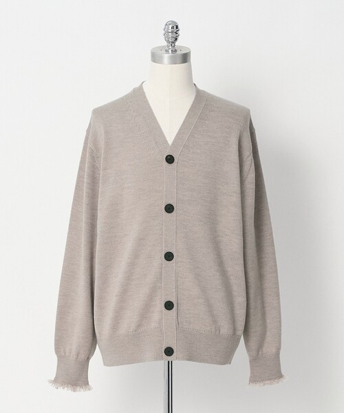 LOEFF(ロエフ)の「<LOEFF>9ゲージ フリンジ カーディガン MENS(ニット/セーター・メンズ・ベージュ/ブラック・1/2)」の14枚目の写真