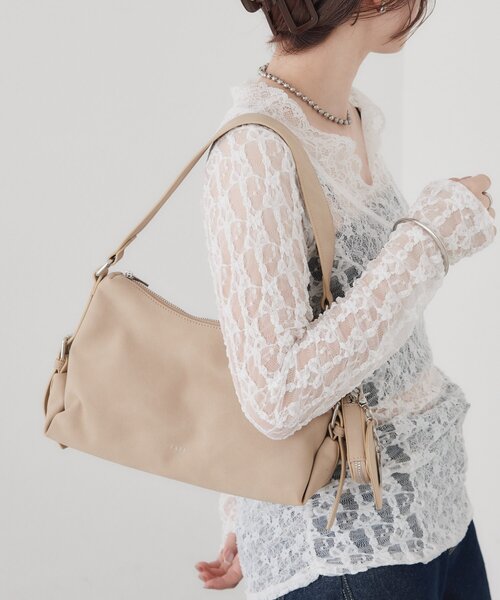 mystic(ミスティック)の「26AW lotiビーンズミラーポーチバッグ(ショルダーバッグ・レディース・ベージュ・ONE SIZE)」の12枚目の写真