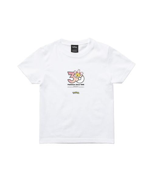 ZOZOSPOT(ゾゾスポット)の「Pokemon 30th Anniversary 1025 T-shirt 「チェリム(ポジフォルム)」(Tシャツ/カットソー・レディース・ホワイト・SMALL/MEDIUM/LARGE/X-LARGE/XX-LARGE/XXX-LARGE/100cm/110cm/120cm/130cm/140cm/150cm/160cm)」の2枚目の写真