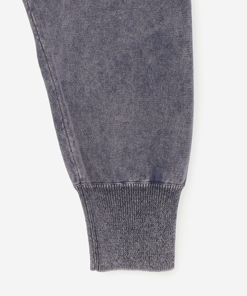 RYE TENDER(ライテンダー)の「RYE TENDER | ピグメントダイ ラグランロングスリーブ MEN(ニット/セーター・メンズ・ブルー系その他5/ダークブラウン・1/2)」の7枚目の写真