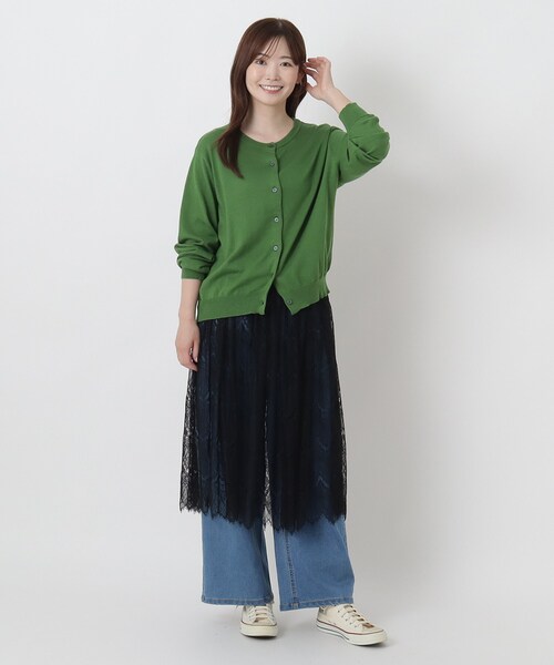one'sterrace(ワンズテラス)の「クルーネック長袖カーディガン(カーディガン/ボレロ・レディース・その他/グリーン系その他6/ブラック系8・02)」の14枚目の写真