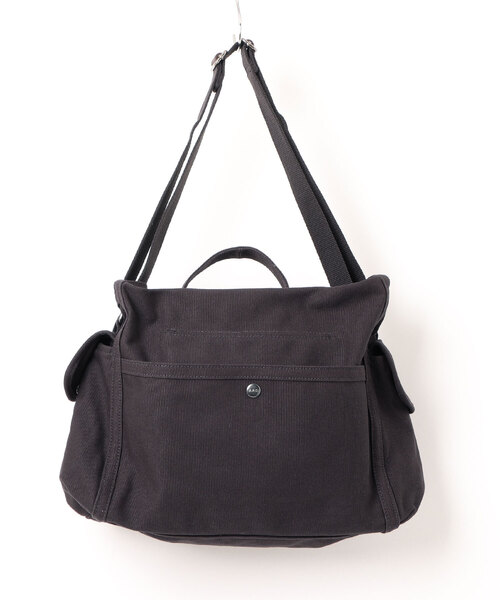 A.P.C.（アーペーセー）の「BESACE RECUPERATION（ショルダーバッグ・メンズ・ブラウン系その他・ONESIZE）」の2枚目の写真