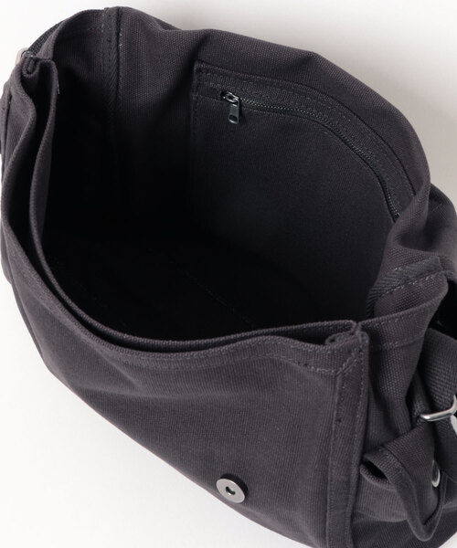 A.P.C.（アーペーセー）の「BESACE RECUPERATION（ショルダーバッグ・メンズ・ブラウン系その他・ONESIZE）」の4枚目の写真