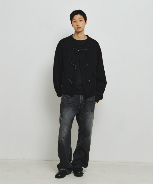 ENDOOR（エンドア）の「MORROW フード付きダッフルショートコート（ブラック）（ダッフルコート・レディース・ブラック・MEDIUM/LARGE）」の4枚目の写真
