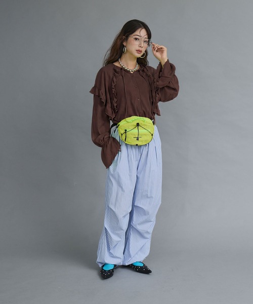 bohmal(ボマール)の「シアーワッフルVネックフリルカラートップス(Tシャツ/カットソー・レディース・ライム/ピンク/ブラウン/オフホワイト/パープル・FREE)」の11枚目の写真