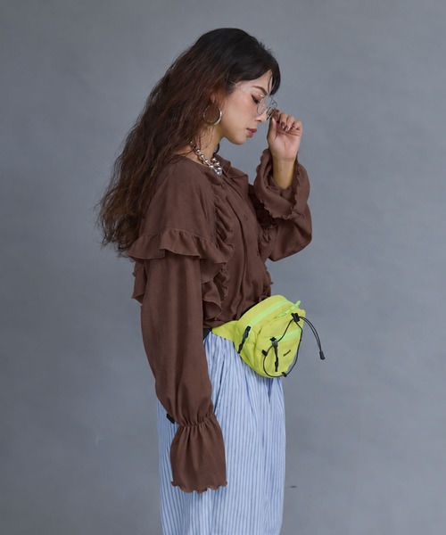 bohmal(ボマール)の「シアーワッフルVネックフリルカラートップス(Tシャツ/カットソー・レディース・ライム/ピンク/ブラウン/オフホワイト/パープル・FREE)」の15枚目の写真