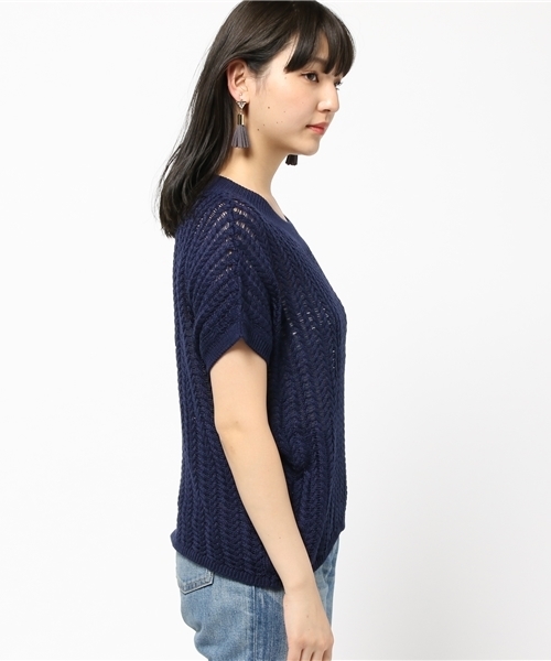 AZUL ENCANTO（アズールエンカント）の「透かし編ニットプルオーバー（ニット/セーター・レディース・ネイビー/トップグレー/ホワイト/ダークブラウン/サーモンピンク・SMALL/MEDIUM）」の7枚目の写真