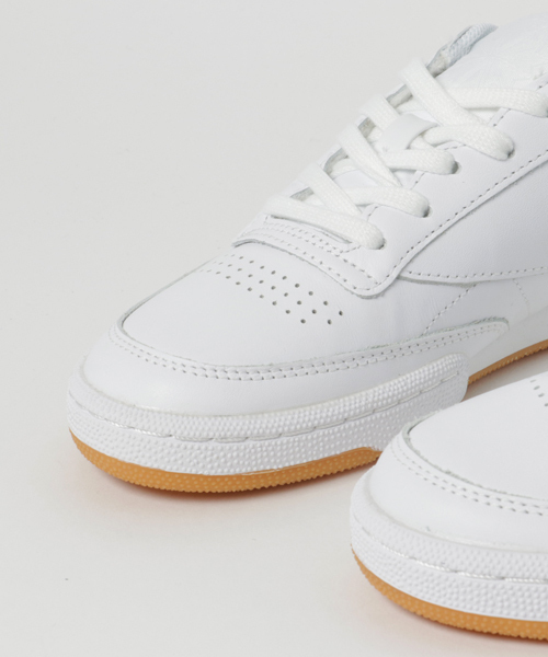 Reebok(リーボック)の「クラブ C 85 ダイアモンド(スニーカー・レディース・ホワイト/ブラック/ベージュ/ピンク系その他・23.5cm/24.0cm/25.5cm/24.5cm/26.0cm/25.0cm/23.0cm/22.5cm/22.0cm)」の9枚目の写真