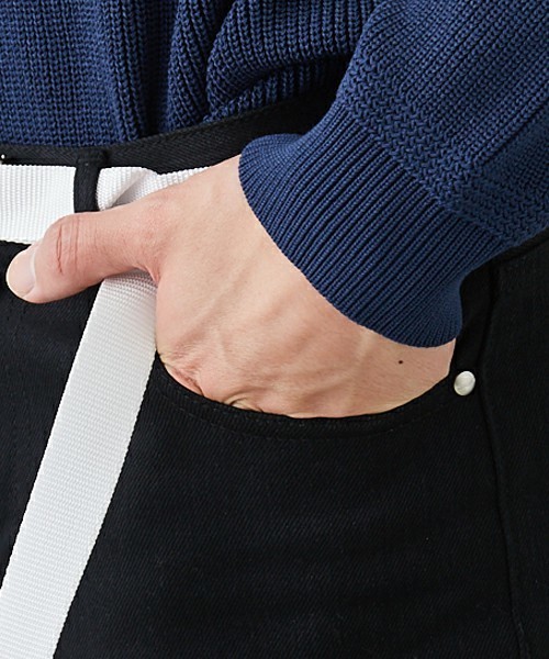 STUDIOUS(ステュディオス)の「【STUDIOUS】スリムフィットテーパードスキニーデニムパンツ【ZOZO限定アイテム】(デニムパンツ・メンズ・ブラック/ブルー/グレー/ネイビー/サックスブルー・1/2/3)」の15枚目の写真