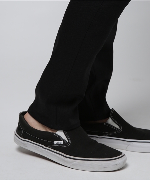 STUDIOUS(ステュディオス)の「【STUDIOUS】スリムフィットテーパードスキニーデニムパンツ【ZOZO限定アイテム】(デニムパンツ・メンズ・ブラック/ブルー/グレー/ネイビー/サックスブルー・1/2/3)」の9枚目の写真