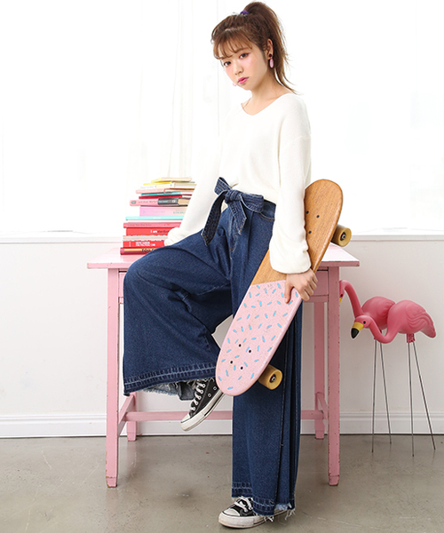 one after another NICE CLAUP(ワンアフターアナザーナイスクラップ)の「シンプルVニットトップス(ニット/セーター・レディース・ブラック/ベージュ/ピンク/アイボリー・FREE)」の8枚目の写真