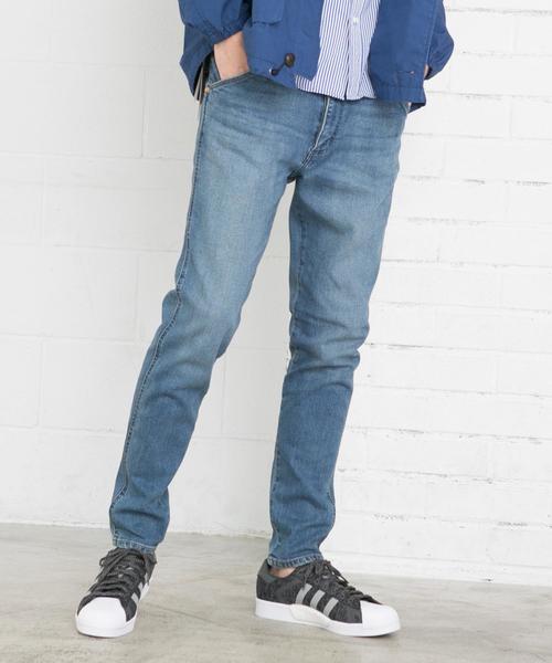 green label relaxing（グリーンレーベルリラクシング）の「[ホワイトマウンテニアリング] ST★ WM×WRANGLER デニムパンツ（デニムパンツ・メンズ・ネイビー・1/2）」の2枚目の写真