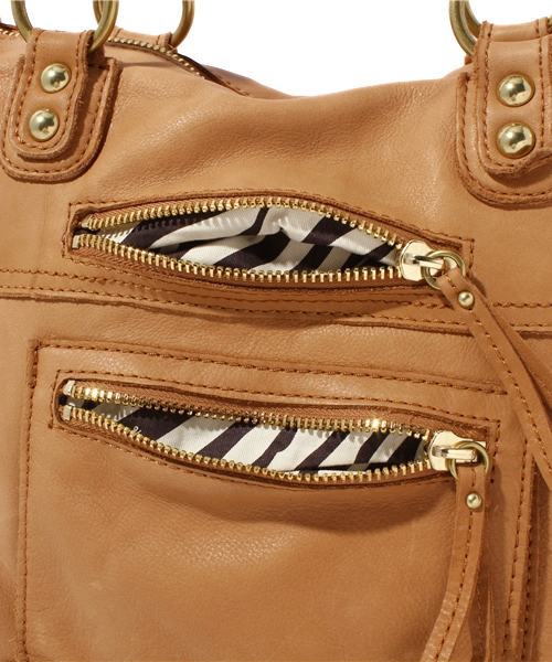 alcali（アルカリ）の「LINEA PELLE /  ショルダーバッグ（ショルダーバッグ・レディース・ブラック/キャメル・FREE）」の5枚目の写真