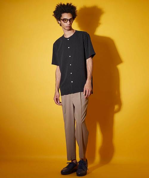 UNITED TOKYO(ユナイテッドトウキョウ)の「柄ノーカラーショートスリーブシャツ(シャツ/ブラウス・メンズ・ブラック/ブルー/ネイビー・1/2/3)」の9枚目の写真