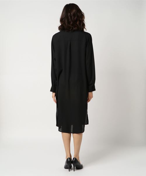 PUNYUS(プニュズ)の「シフォンロングシャツワンピース(シャツワンピース・レディース・ベージュ/オフホワイト/ブラック/イエロー・1/2/3/4)」の7枚目の写真