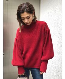 タックボリュームスリーブニット