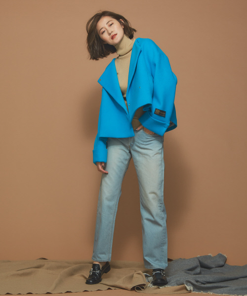 Abahouse Devinette(ドゥヴィネット)の「ダブルカフスメルトンコート(その他アウター・レディース・ブラック/ブルー・38/36)」の6枚目の写真