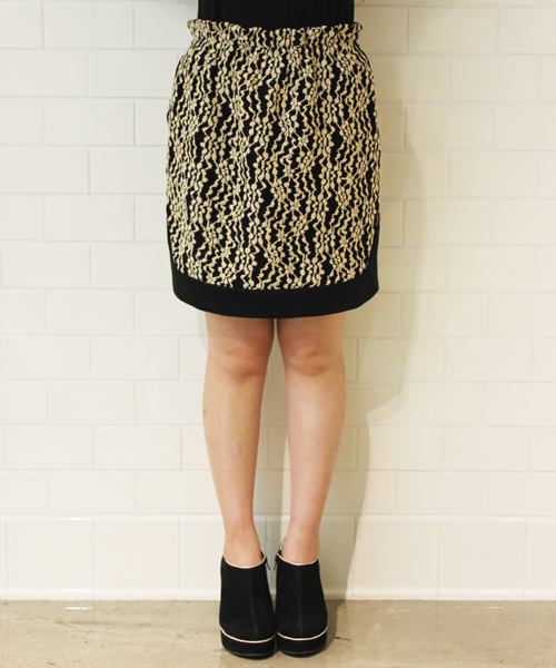 mystic（ミスティック）の「裏毛×レースタイトスカート（スカート・レディース・ブラック/オフホワイト/グレー・ﾌﾘ-）」の4枚目の写真