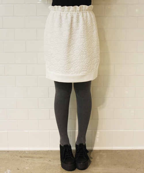mystic（ミスティック）の「裏毛×レースタイトスカート（スカート・レディース・ブラック/オフホワイト/グレー・ﾌﾘ-）」の5枚目の写真