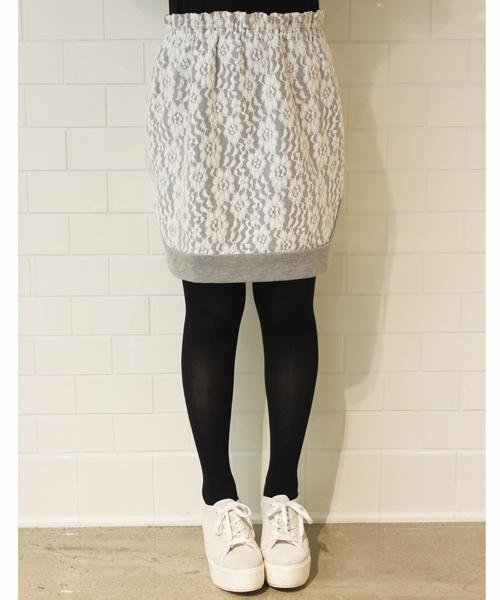 mystic（ミスティック）の「裏毛×レースタイトスカート（スカート・レディース・ブラック/オフホワイト/グレー・ﾌﾘ-）」の6枚目の写真