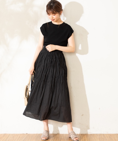 natural couture(ナチュラルクチュール)の「前後2WAY三角あきニット(ニット/セーター・レディース・ブラック/オフホワイト/ピンクベージュ・FREE)」の17枚目の写真