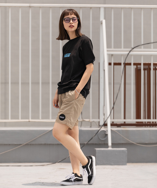 VANS(バンズ)の「VANS/ヴァンズ Small Flying-V Flocky S/S T-Shirt(Tシャツ/カットソー・メンズ・ホワイト/ブラック・M/L/XL)」の15枚目の写真