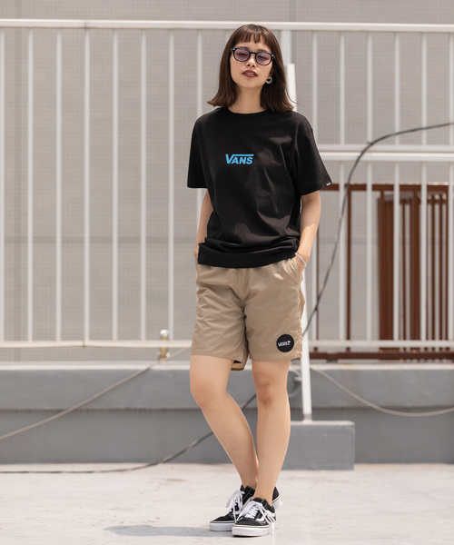 VANS(バンズ)の「VANS/ヴァンズ Small Flying-V Flocky S/S T-Shirt(Tシャツ/カットソー・メンズ・ホワイト/ブラック・M/L/XL)」の16枚目の写真