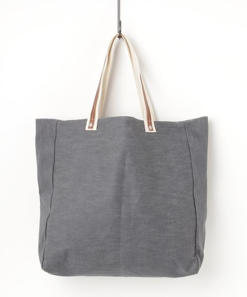 OLD BETTY'S（オールドベティーズ）の「Reversible Toto Bag/リバーシブル トートバッグ（トートバッグ・レディース・オフホワイト/スミクロ・FREE）」の3枚目の写真