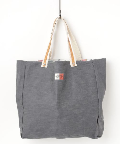 OLD BETTY'S（オールドベティーズ）の「Reversible Toto Bag/リバーシブル トートバッグ（トートバッグ・レディース・オフホワイト/スミクロ・FREE）」の10枚目の写真