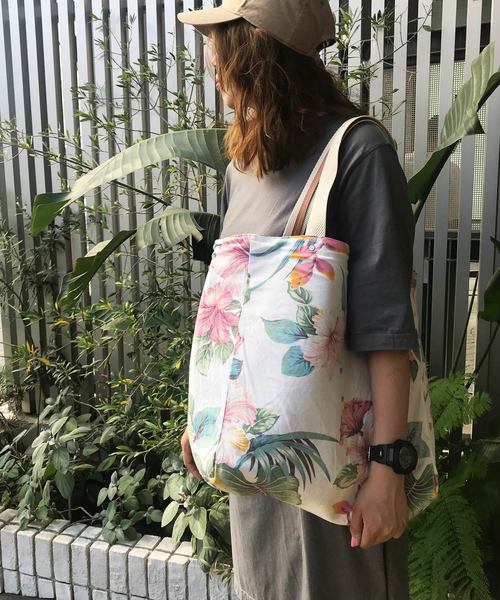 OLD BETTY'S（オールドベティーズ）の「Reversible Toto Bag/リバーシブル トートバッグ（トートバッグ・レディース・オフホワイト/スミクロ・FREE）」の13枚目の写真