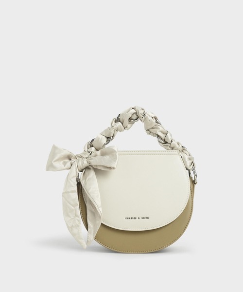 CHARLES & KEITH(チャールズ & キース)の「サテンスカーフ クロスボディバッグ / Satin Scarf Crossbody Bag(ハンドバッグ・レディース・ブラック/ミント/マルチ・S)」の3枚目の写真
