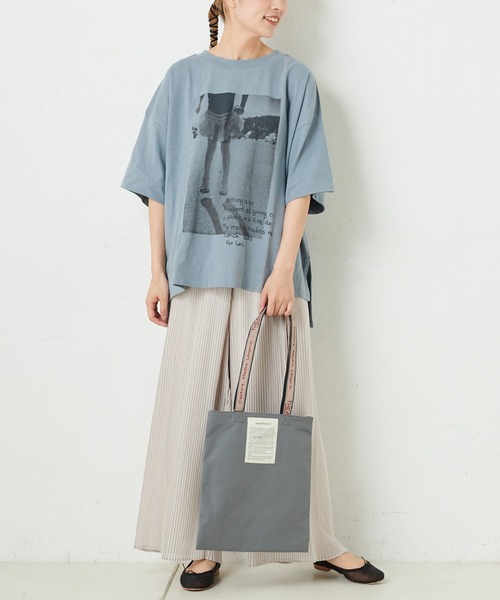 PUAL CE CIN(ピュアルセシン)の「20/OE天竺プリントT(Tシャツ/カットソー・レディース・グレイッシュベージュ/ブルーグレー/ホワイト/オフホワイト・FREE)」の22枚目の写真